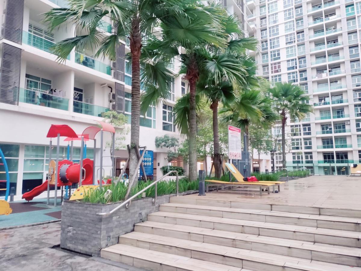 Mutiara Ville Cyberjaya By Idealhub Exterior foto